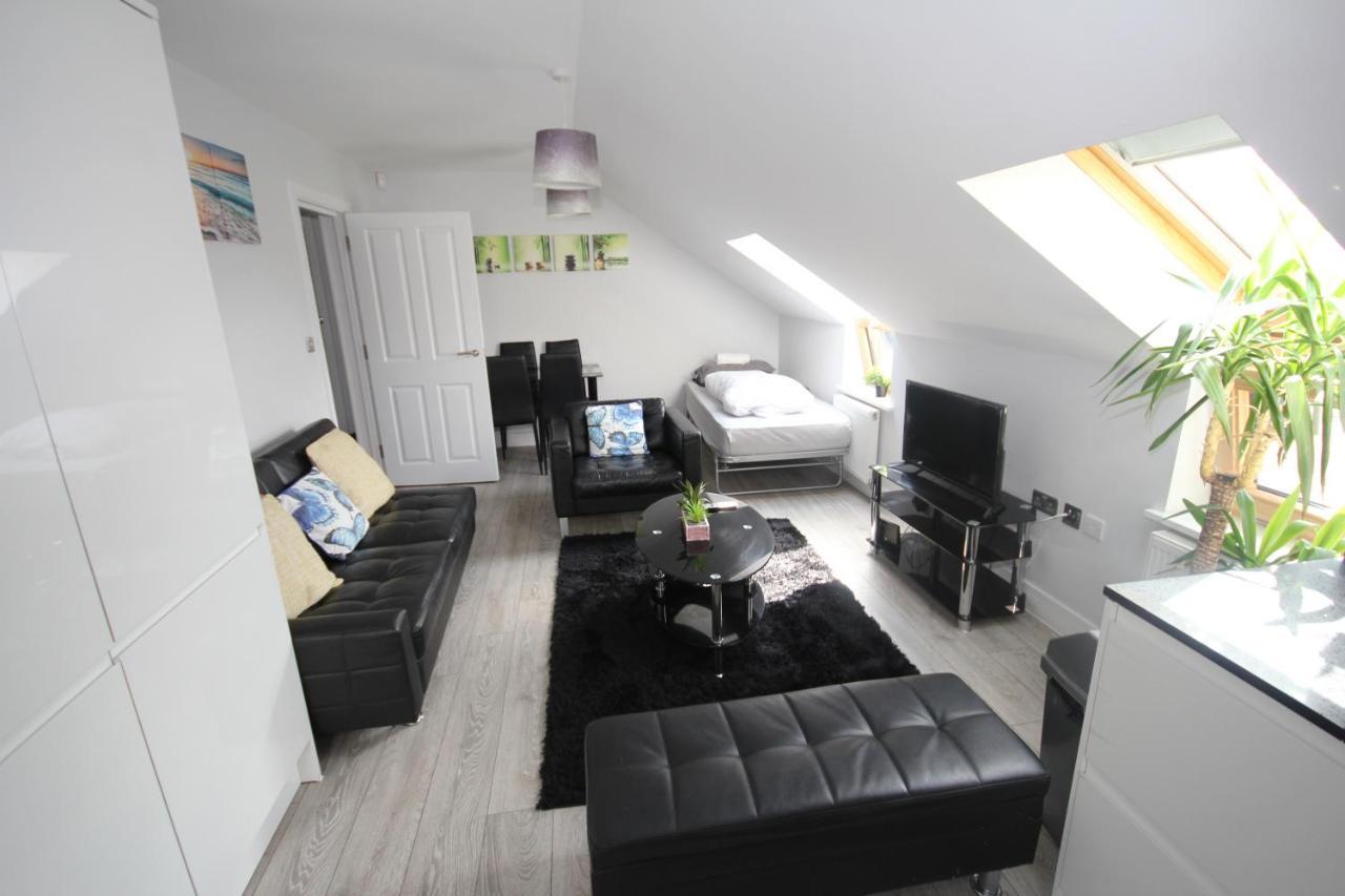 Holden Court Apartments - Apt 6 West Drayton  Ngoại thất bức ảnh